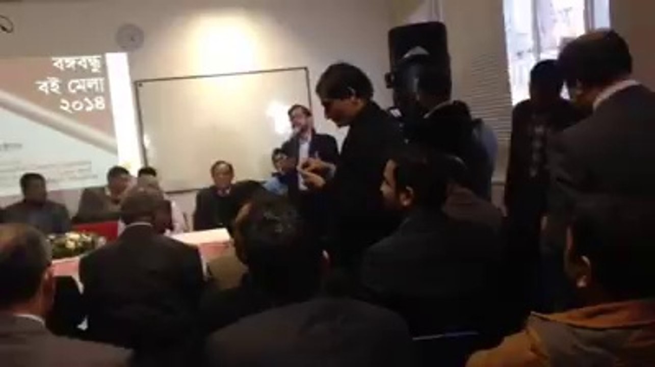 Minister of Culture Mr, Asaduzzaman Nur was Chief Guest of  Bonghobondhu Book Fair 2014 at London