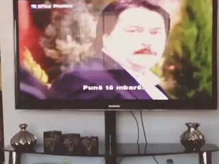 Fakt i Gjalle, Tek ne Shqiptaret kur luhen Serialet !!