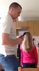 Ky baba e gjeti se si zgjidhett halli i te gjithe prinderve tjere