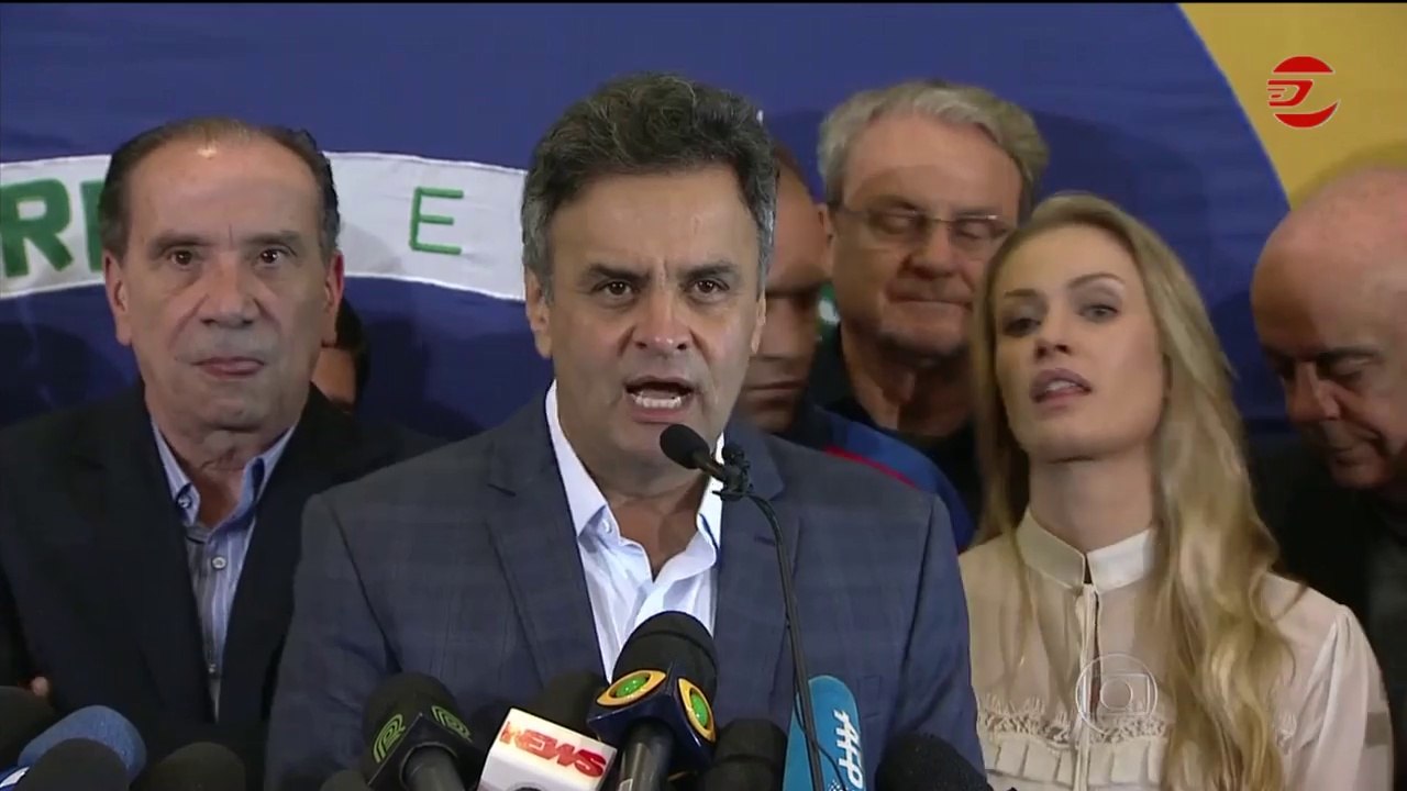 Aécio Neves: "combati o bom combate e cumpri minha missão"