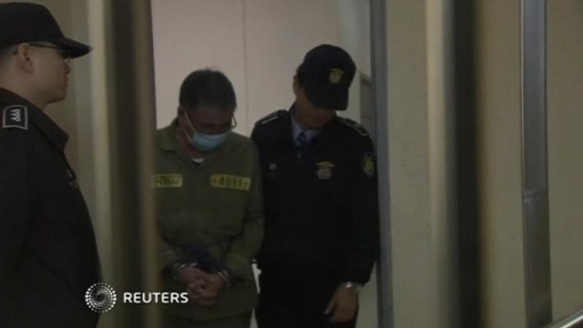 South Korean prosecutors seek death penalty in ferry trial