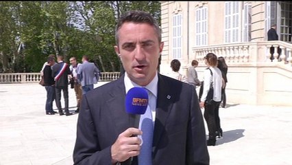 Polémique sur les invitations d'un spectacle de Noël à Marseille: le maire FN se défend