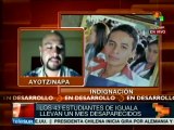 Alumnos de Ayotzinapa bloquean autopista; exigen aparezcan compañeros