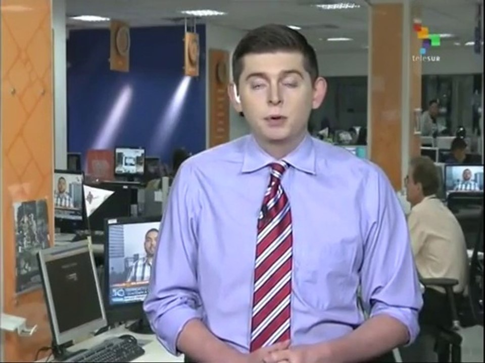 Western countries up measures against Ebola as panic spreads