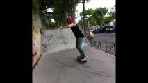 Funny Girls doing Skateboard Tricks - Funny Fails, Funny Tricks, Skateboarding Funny Videos 2014