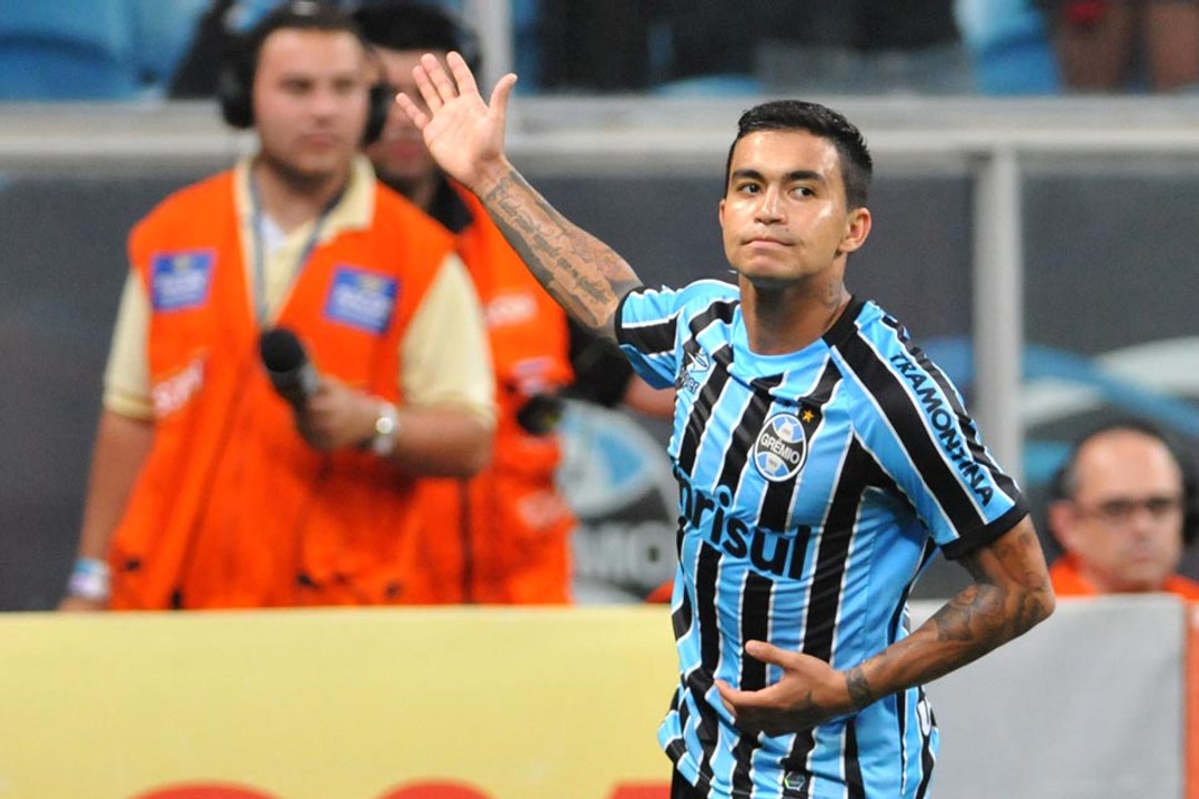 Torcedores comentam interesse do Corinthians em Dudu