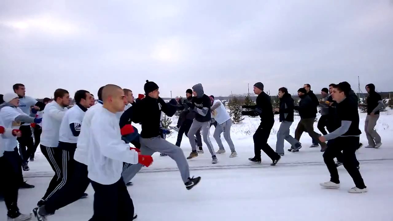 Bagarre entre supporters de foot en Russie