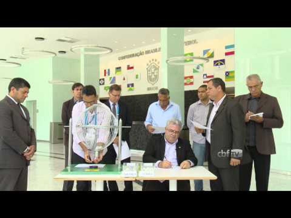 Sorteio de Arbitragem | 27/10/2014 - Semifinais...