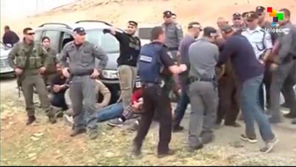 Clashes between palestinean youth and Israeli forces