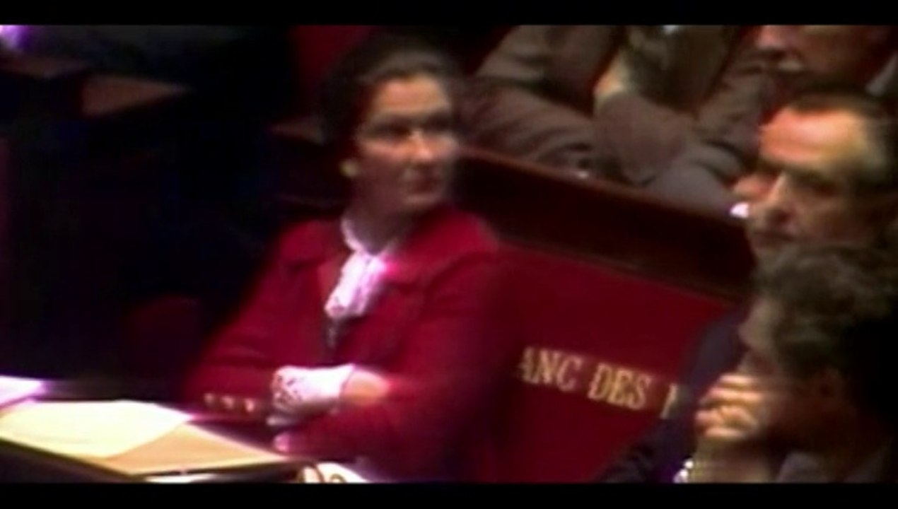 Il y a 40 ans, face aux insultes et aux calomnies, Simone Veil défendait l'IVG