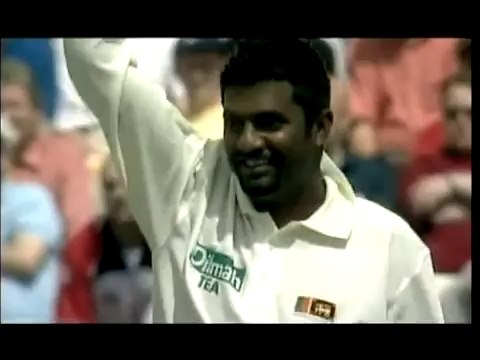Muttiah Muralitharan SPINS it SQUARE what a bowler