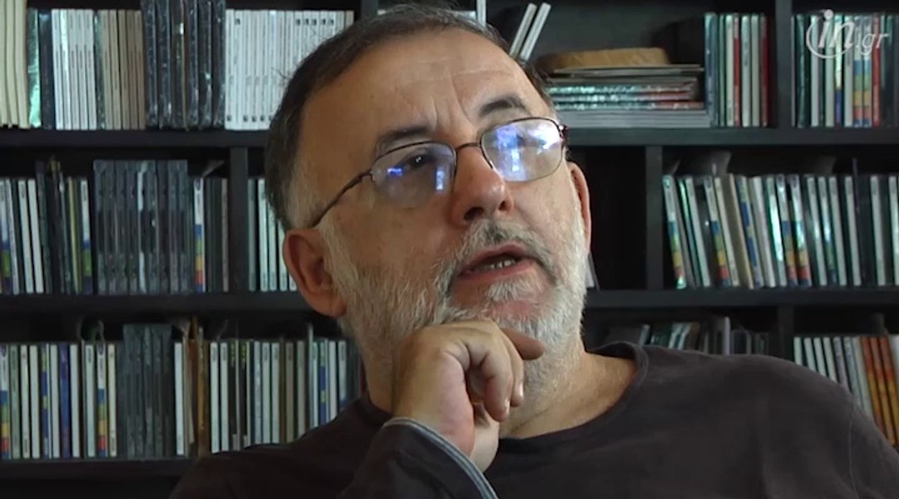Tεχνών Δρώμενα...Θανος Μικρουτσικος συνεργασια με Κοτσιρα μιλα στο in.gr