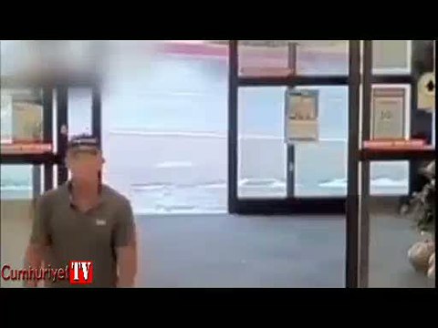 Etek altı görüntüleri çeken sapık böyle görüntülendi