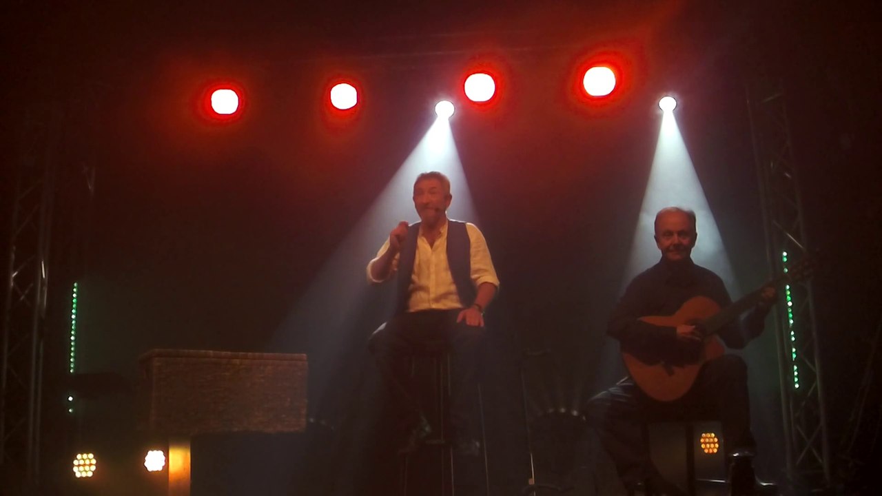 en spectacle cabaret Kerhorre le 25 octobre 2014 (partie 1)