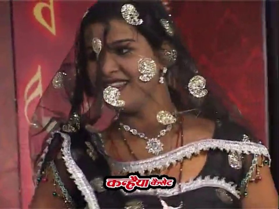 बुन्देली राई नाच / हो रहे जंगल में नाच / महिमा...