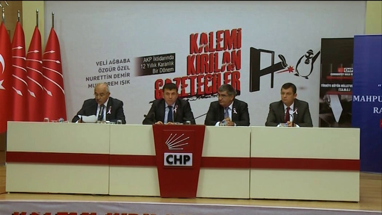 Çağdaş Cumhuriyet'i Yok Etmeye Çalışıyorlar!