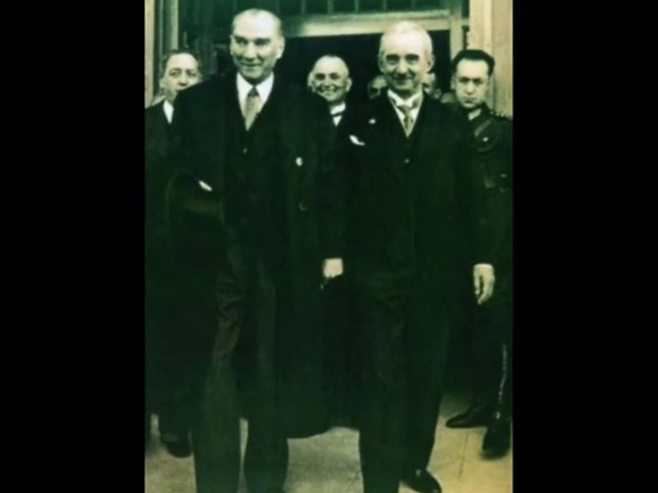 +Dünyanın Gözünden Atatürk İngiltere