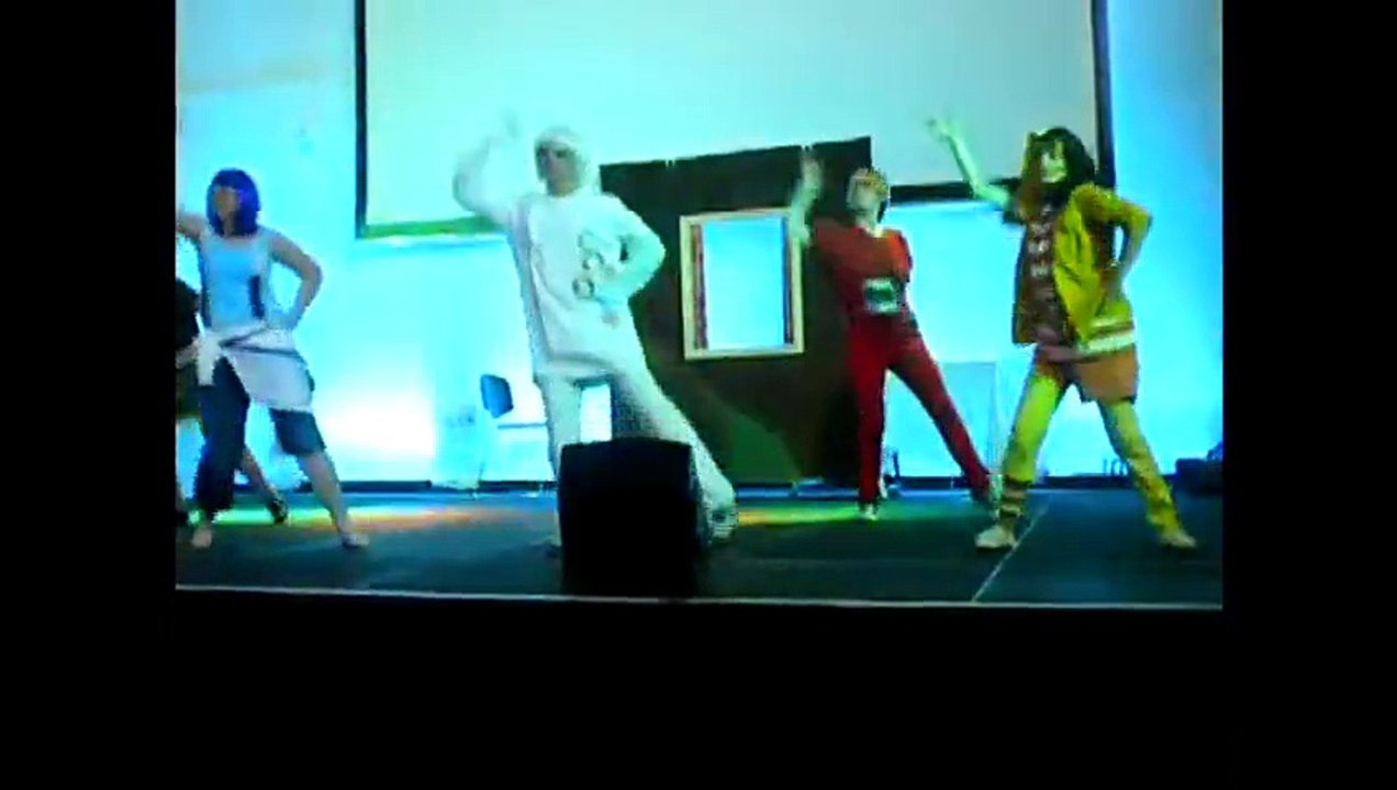 Para Para Connection @ DoKomi 2010 - Freitag, der 13.