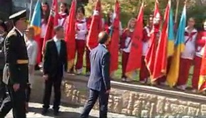 29 EKİM ÇELENK KOYMA TÖRENİ YAPILDI