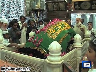 Dunya News-Followers of Saints believe cyclone won't hit Karachi because of Saints' blessings