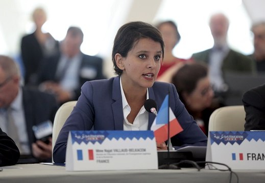 Najat Vallaud-Belkacem : Nous faisons en sorte que tout aille vite et bien