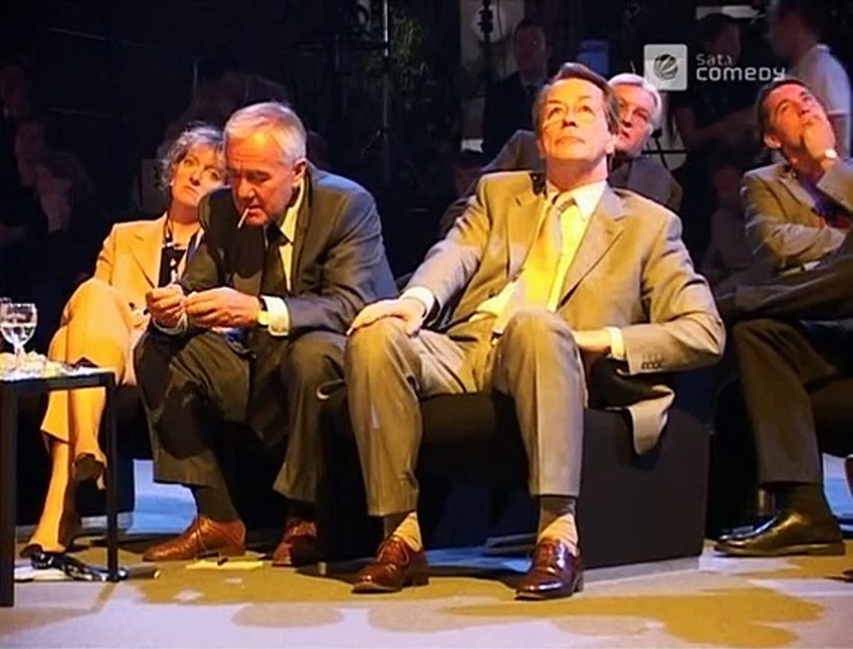 Die Harald Schmidt Show - 1131 - 2002-09-10 - Gregor Gysi, Wer wählt wen, Helmut beim Fernseh-Duell