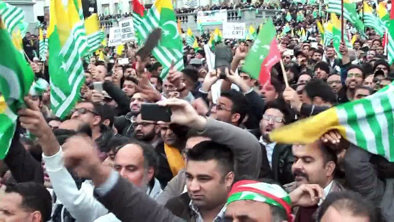 Go Bilawal Go slogans in Kashmir Million March...