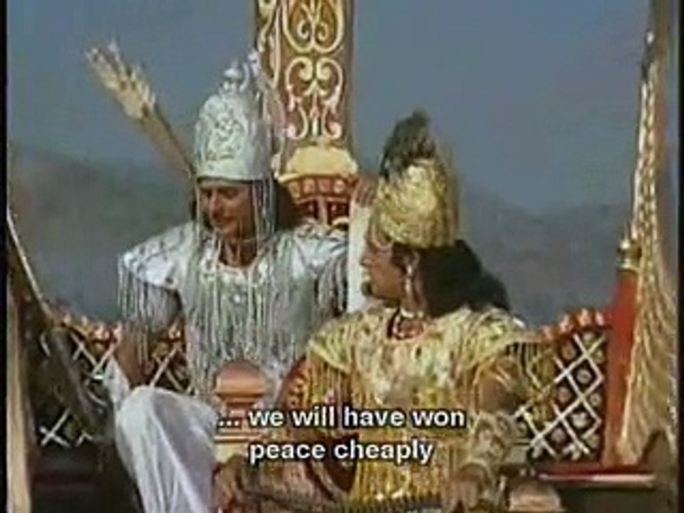 War begins and Arjun drops his weapons, geeta saar begins-1