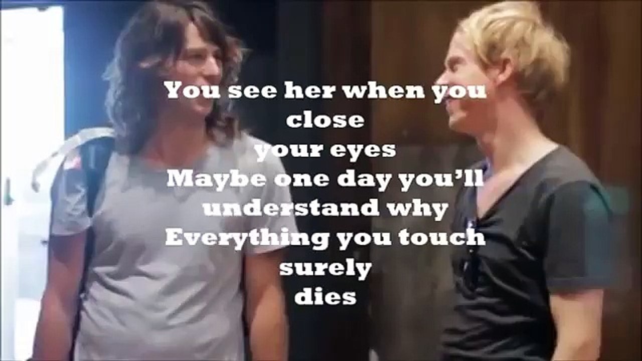 Let her go -Passenger-Lyrics_(360p)