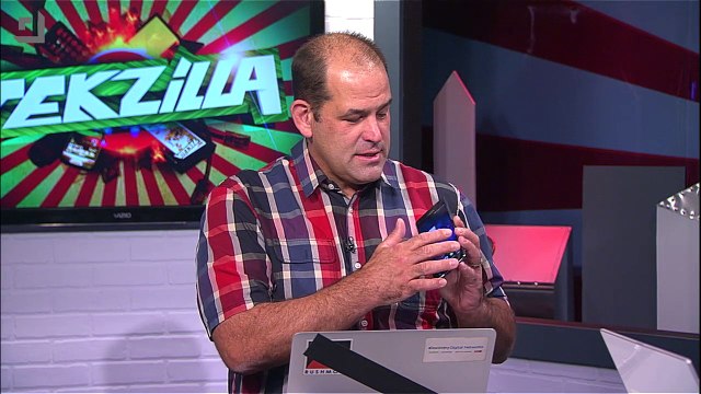 Samsung Note 4 Review! Google Security Key Hands On, Ultimate Gaming Machine, Haswell-E 5820K Overlocked, Test Safely With A Free VM, CharlieApp! - Tekzilla