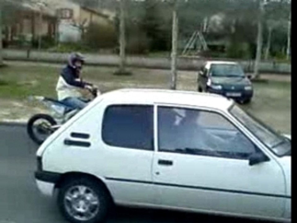 Avec la 205 !