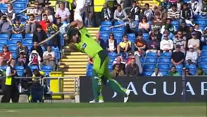 Kamran Akmal 74 Vs England 2nd Odi 2010 Headlingley
