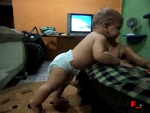 [+18 ~ Sexy Funny Girl]First Step Baby Goes wrong - Fails World