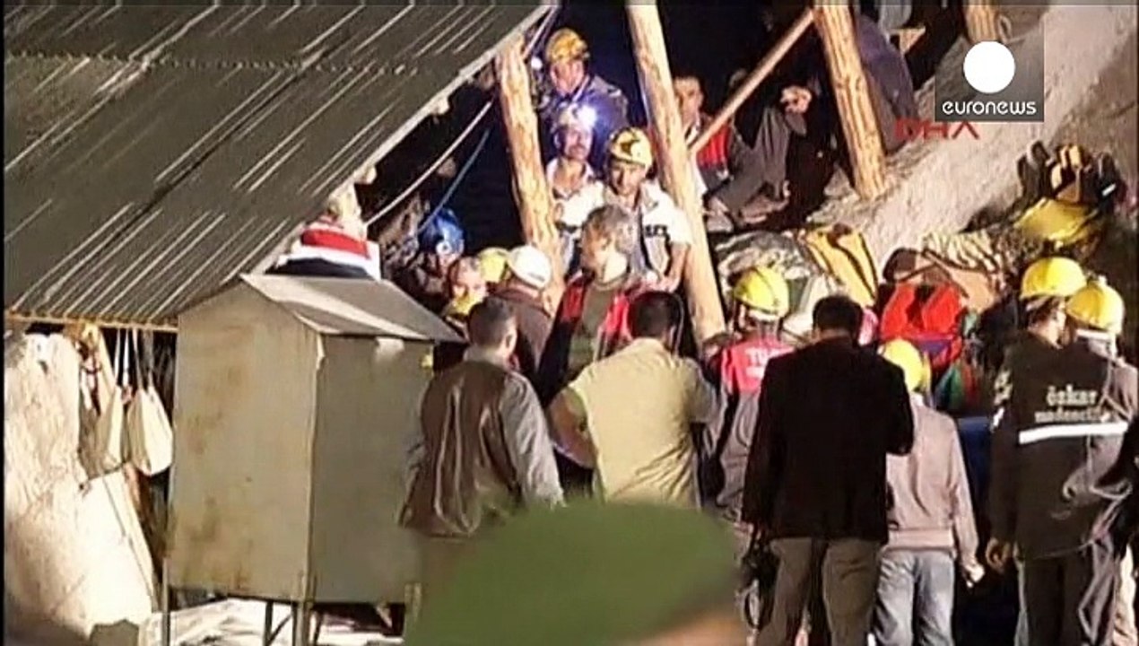 Turkey: Miners trapped 300 metres underground