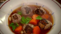 Little Paris Kitchen - Learn how to cook cassoulet soup in the smallest restaurant in Paris - Bbc Food