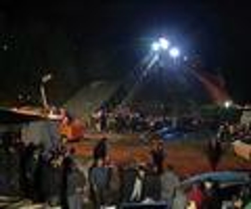 Ocakta mahsur kalan işçi "baba" oldu