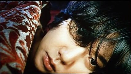 "A tale of two sisters" (2003)