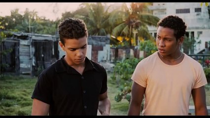 UNA NOCHE Bande Annonce VOST (Prix du Jury Deauville 2012)