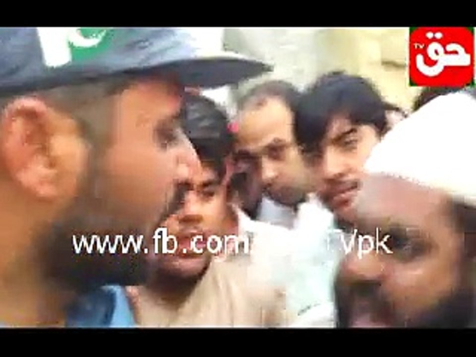 traffic warden burnt poor Riksha Driver Riksha