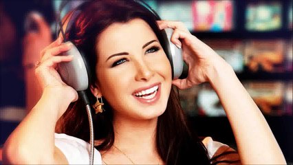 Aal Eyh - Nancy Ajram - Clip Audio