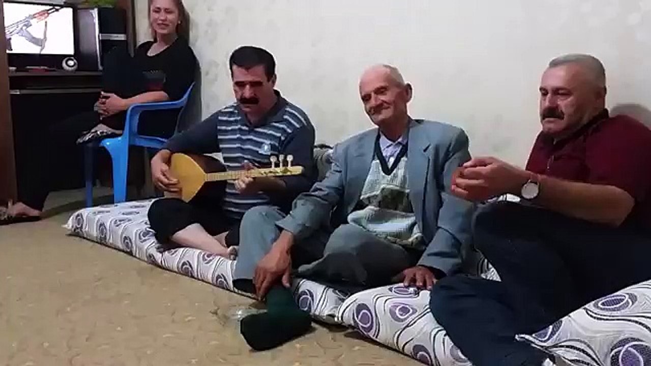 GURBETTEN,,,KISA BİR MÜZİK SOHBETİ,saz Halil Şavli