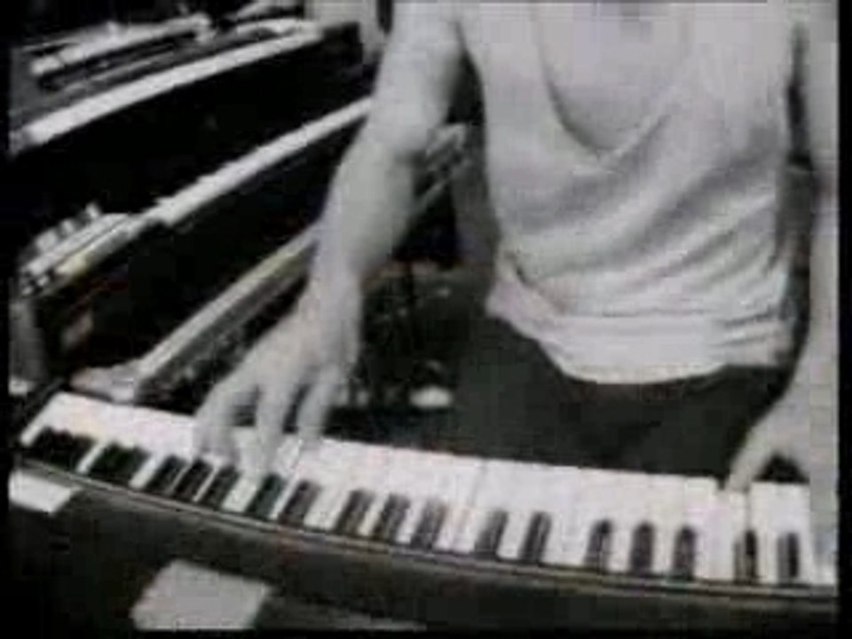 Beastie Boys - ''Root Down [Rmx] ''