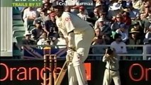 Cricket   Brett Lee Smashes Alex Tudor  39 s Skull