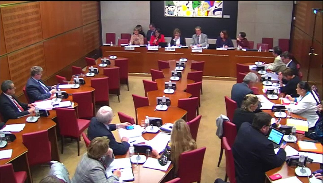 Enseignement scolaire, recherche et enseignement supérieur, enseignement supérieur et vie étudiante - Mardi 28 Octobre 2014