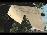 Napoli - ''Mutandata'' di protesta dei lavoratori di Bagnolifutura -1- (29.10.14)