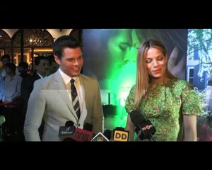 James Marsden Michelle to watch SRKs Happy New Year