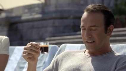 Après George Clooney, Jean Dujardin dans la nouvelle pub Nespresso