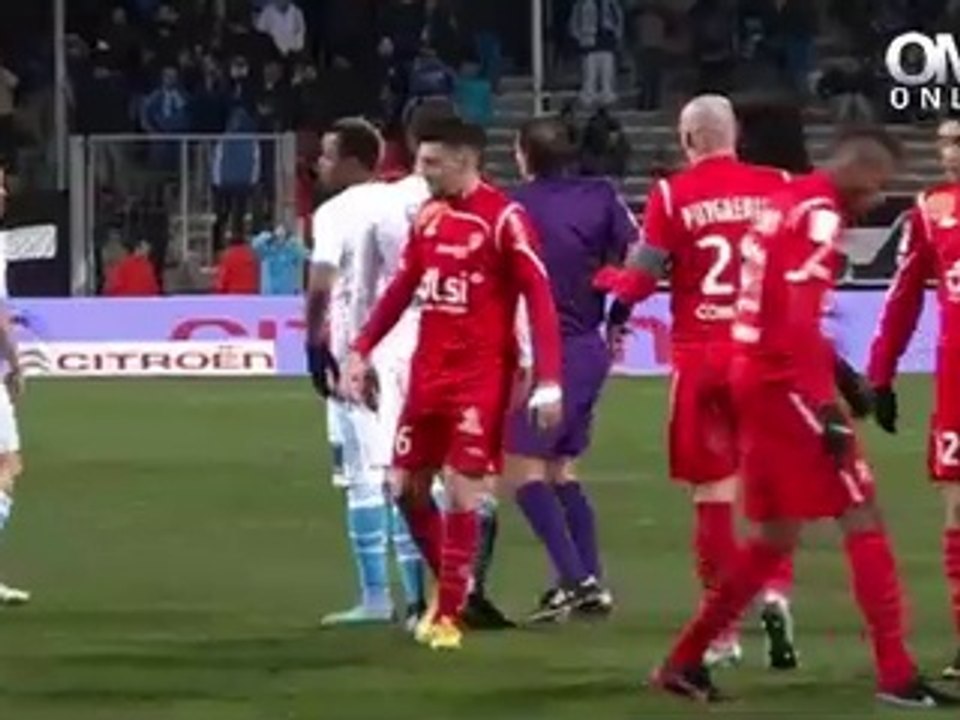 L'ovation du Vél' pour Barton
