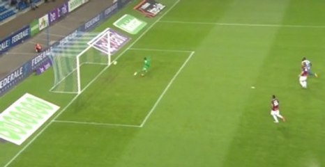 Belçika'da Hakem, Çizgiyi Geçmeyen Topu Gol Olarak İlan Etti