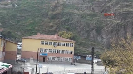 Başkentin Göbeğinde Okul İsterken Tinerci Balici Endişesi Yaşıyorlar